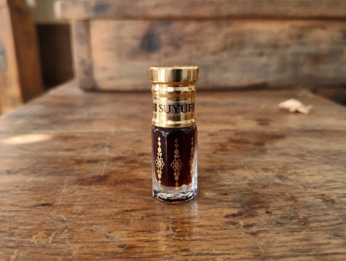 Oudh Suyufi - Aged Artisanal Agarwood Oil (3ml) | Premium Oudh Private Collection